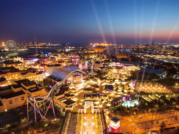 夜のUSJ